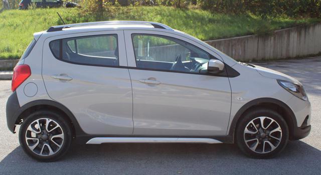 OPEL Karl usata, con Autoradio