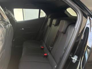 PEUGEOT 2008 usata, con Fari LED