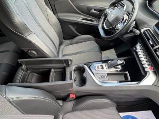 PEUGEOT 3008 usata, con Leve al volante