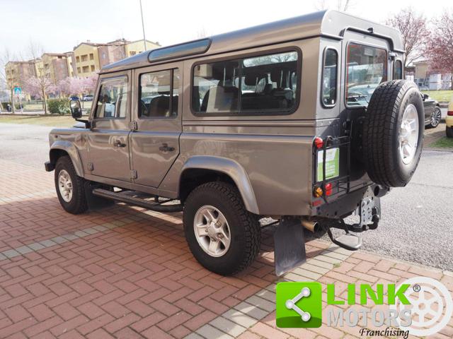 LAND ROVER Defender usata, con Sedile posteriore sdoppiato