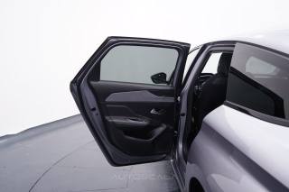 PEUGEOT 308 usata, con Fari LED