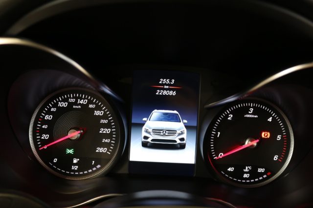 MERCEDES-BENZ GLC 250 usata, con Servosterzo