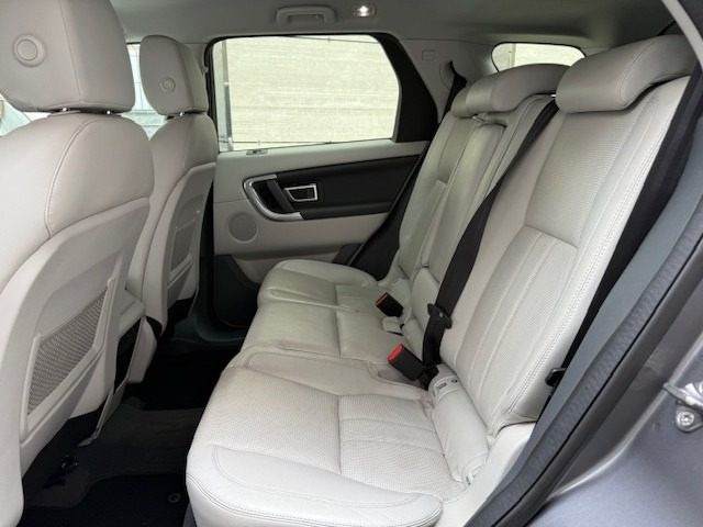 LAND ROVER Discovery Sport usata, con Autoradio