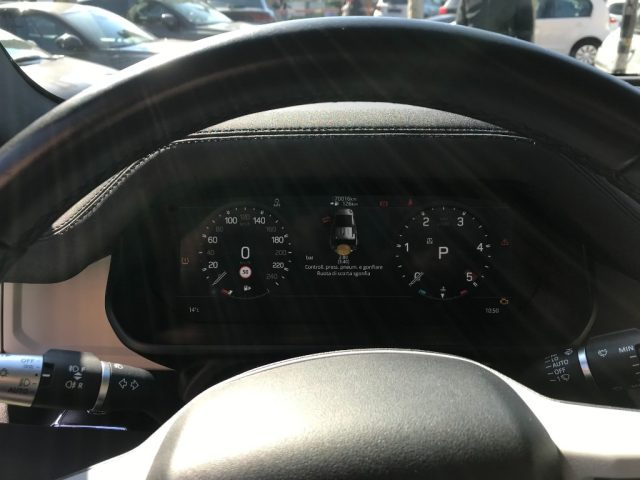 LAND ROVER Defender usata, con Controllo trazione