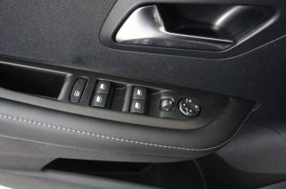 PEUGEOT 208 usata 17