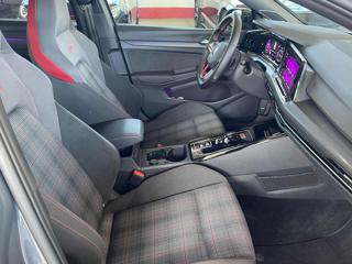 VOLKSWAGEN Golf usata, con Controllo trazione