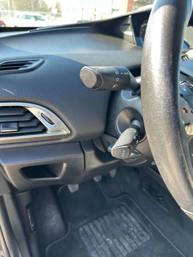 LANCIA Ypsilon usata, con Servosterzo