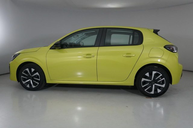 PEUGEOT 208 usata, con Volante multifunzione