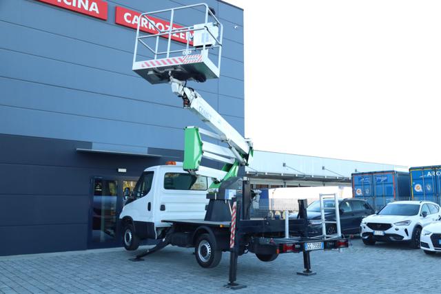 IVECO Daily usata 73