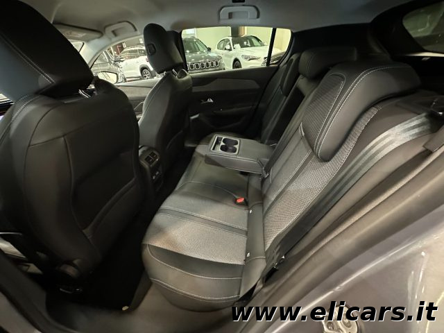 PEUGEOT 308 usata, con Luci diurne LED