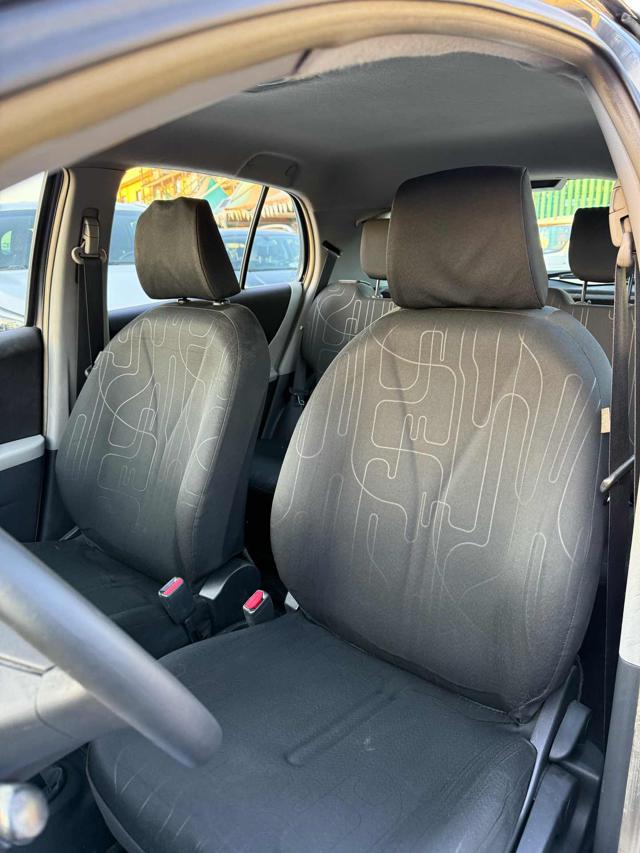 TOYOTA Yaris usata, con Servosterzo
