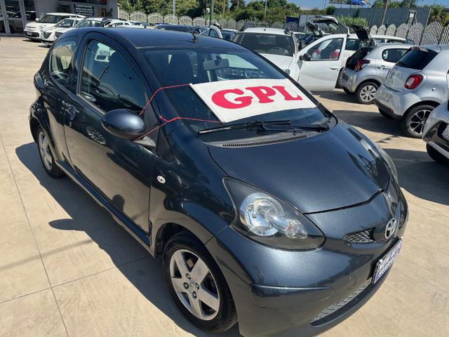 TOYOTA Aygo usata, con ABS