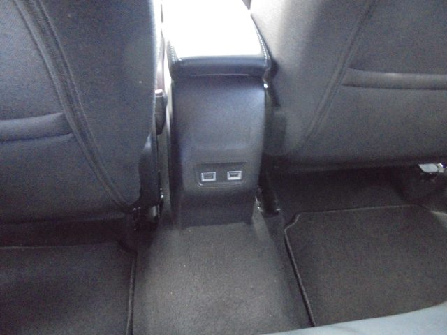 PEUGEOT 2008 usata 35