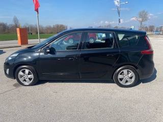 RENAULT Scenic usata, con Isofix