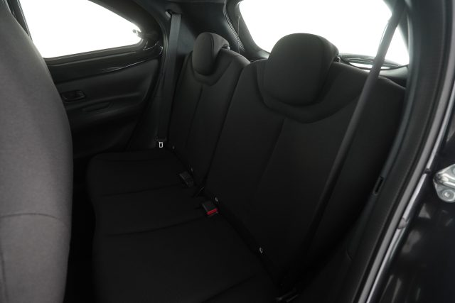 TOYOTA Aygo X usata 3