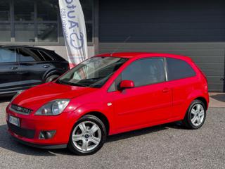 FORD Fiesta usata, con Servosterzo