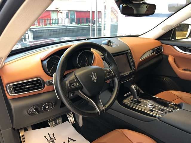 MASERATI Levante usata, con Sistema di navigazione