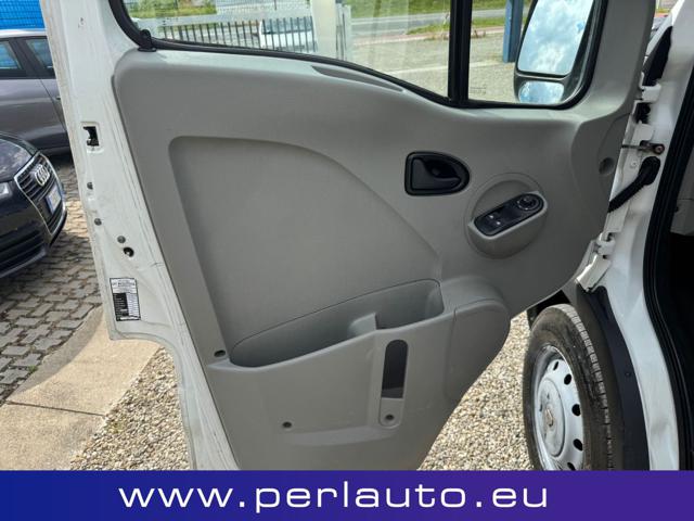 RENAULT Master usata, con Autoradio