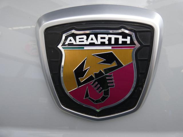 ABARTH 595 usata, con Touch screen
