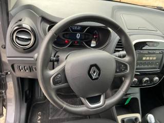 RENAULT Captur usata 17