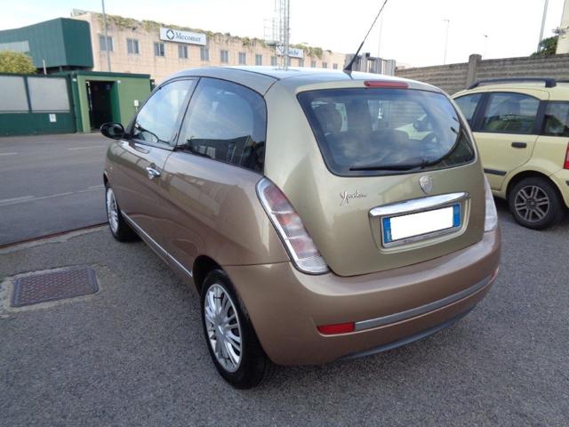 LANCIA Ypsilon usata, con Airbag Passeggero