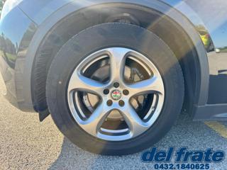 ALFA ROMEO Stelvio usata, con Regolazione elettrica sedili