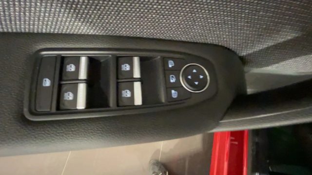 RENAULT Captur usata, con Cruise Control
