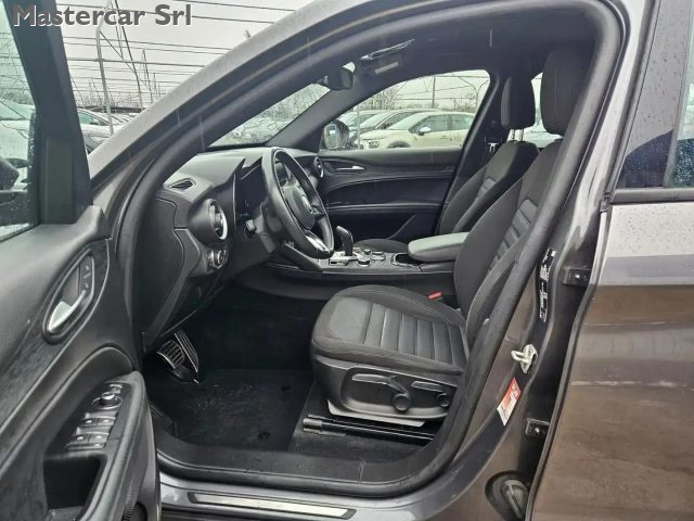 ALFA ROMEO Stelvio usata, con Chiusura centralizzata