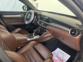 ALFA ROMEO Stelvio usata, con Sensori di parcheggio posteriori