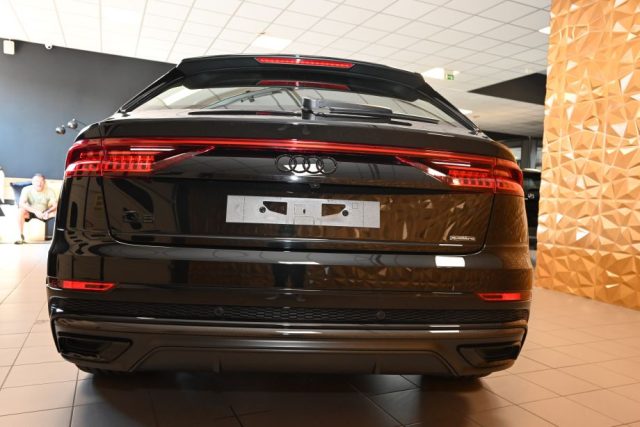 AUDI Q8 usata 168
