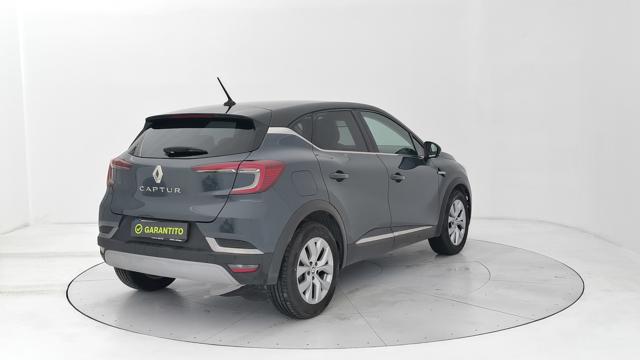RENAULT Captur usata, con Alzacristalli elettrici