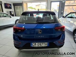 VOLKSWAGEN T-Roc usata, con Alzacristalli elettrici