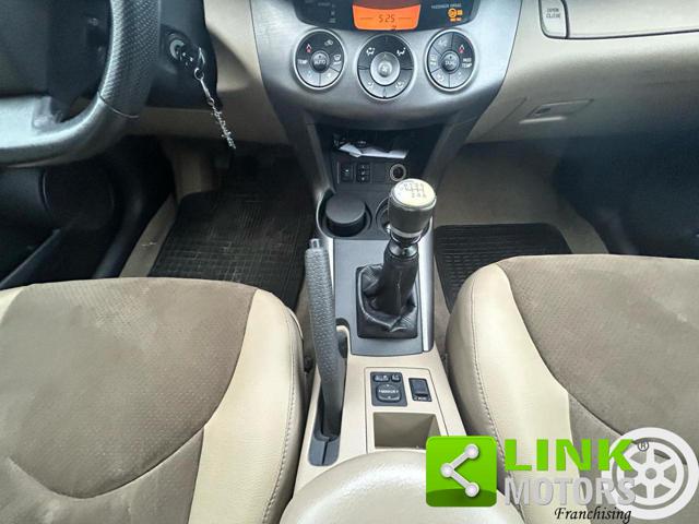 TOYOTA RAV 4 MY23 usata, con ESP