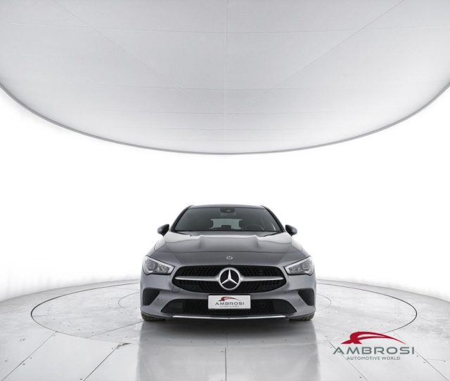 MERCEDES-BENZ CLA 200 usata 4