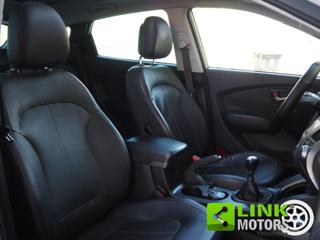 HYUNDAI iX35 usata, con Sensori di parcheggio posteriori