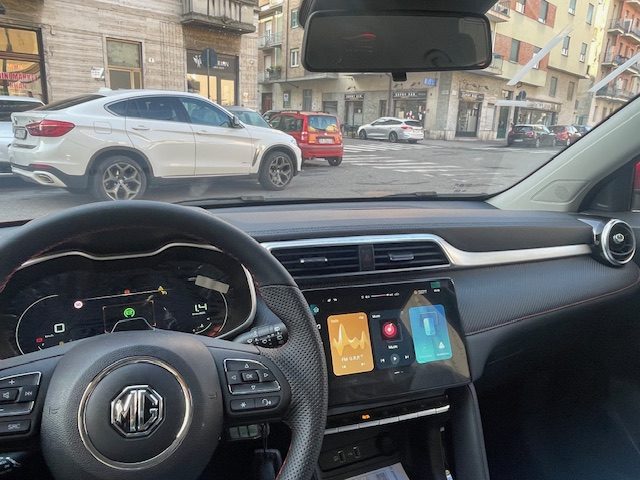 MG ZS usata, con Isofix