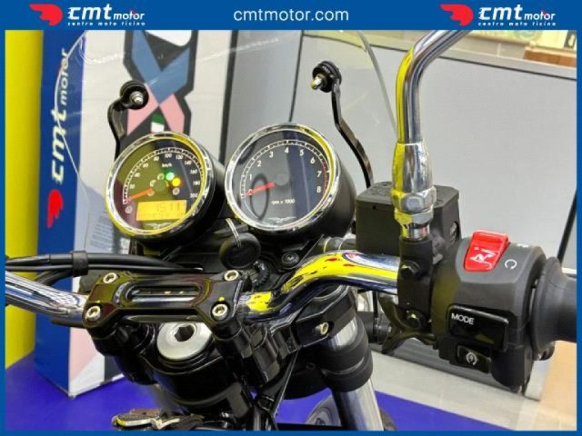MOTO GUZZI V7 usata 14