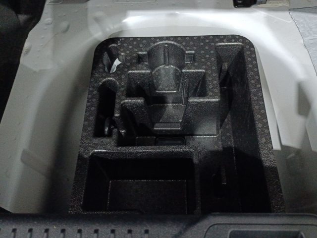 FORD Fiesta usata, con Fari LED