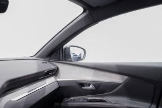 PEUGEOT 5008 usata, con Vivavoce