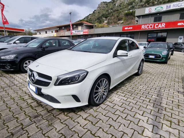 MERCEDES-BENZ A 200 usata, con Airbag