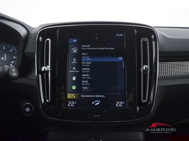 VOLVO XC40 usata 13