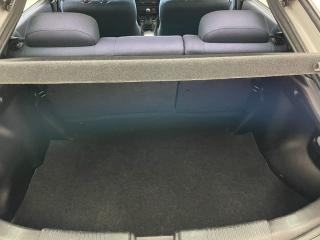 MAZDA 323 usata 9