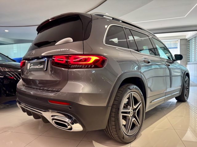 MERCEDES-BENZ GLB 200 usata, con Cruise Control