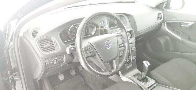 VOLVO V40 Cross Country usata 47