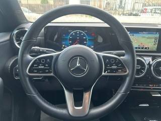 MERCEDES-BENZ A 180 usata, con Cerchi in lega