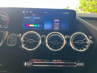 MERCEDES-BENZ GLA 200 usata, con Sistema di navigazione
