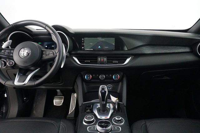 ALFA ROMEO Stelvio usata, con Cerchi in lega