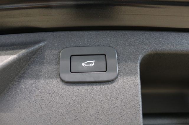 LAND ROVER Discovery Sport usata, con Bracciolo