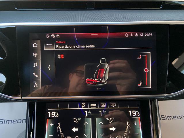 AUDI A8 usata, con Park Distance Control
