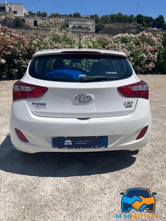 HYUNDAI i30 usata, con Autoradio